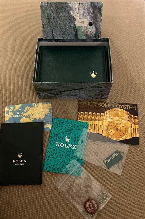 1999 rolex submariner box|Rolex Submariner 1999 price.